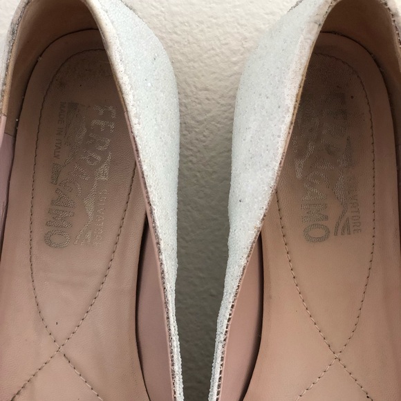 Auth Salvatore Ferragamo Signature Bow Flats - Picture 4 of 7